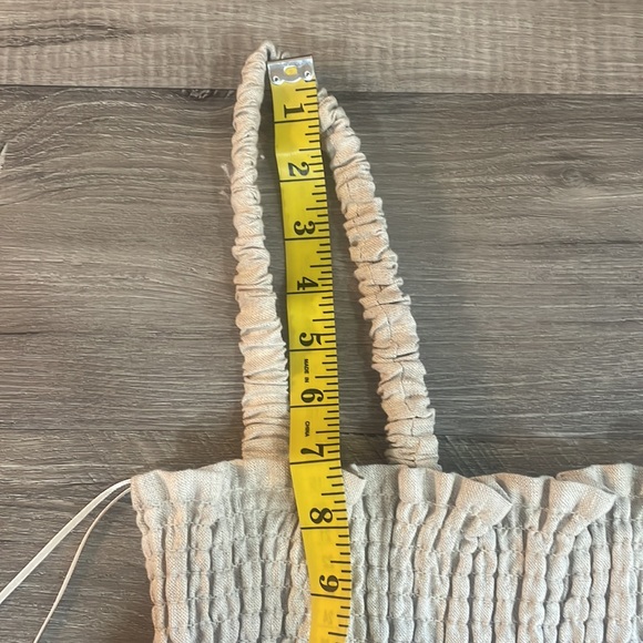 Reformation Vera Linen top,Tan, crop,straps, smocking %100 Linen, Size 8, NWT - Picture 6 of 8